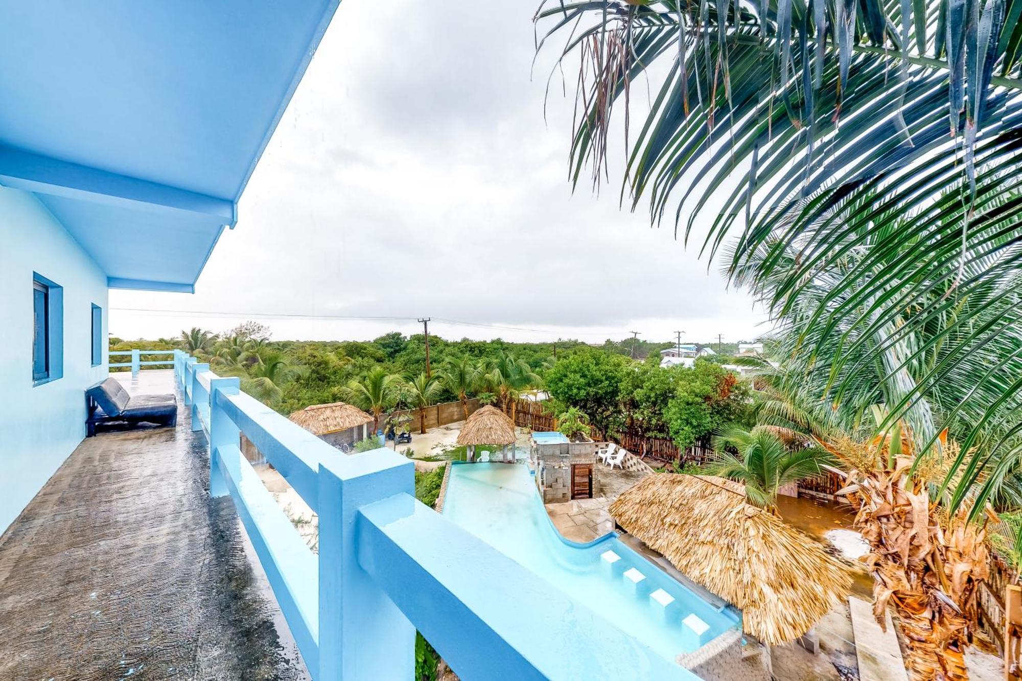 Mayan Falls Кайе Колкер Стая снимка